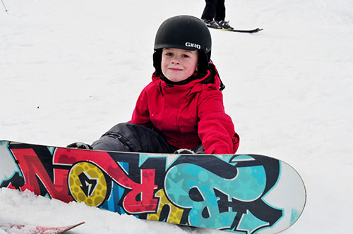 Kid Snowboard - Mount Pleasant of Edinboro